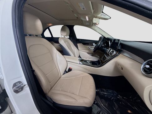 Used 2019 Mercedes-Benz C 300 Sedan image 29
