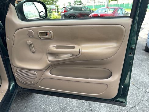 Used 2003 Toyota Tundra 2WD Regular Cab image 13