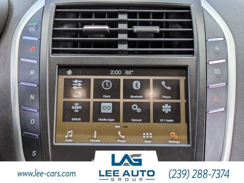 Used 2018 Lincoln MKC Premiere FWD image 16