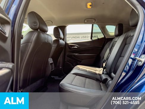 Used 2024 Chevrolet Trax LT FWD image 17