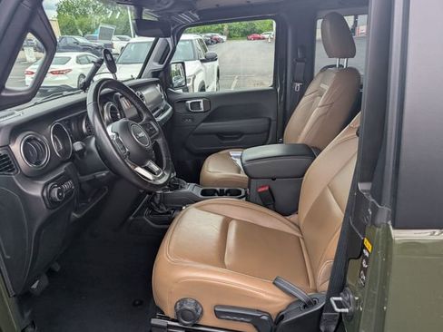 Used 2022 Jeep Wrangler Rubicon w/ Steel Bumper Group AWD/4WD image 10