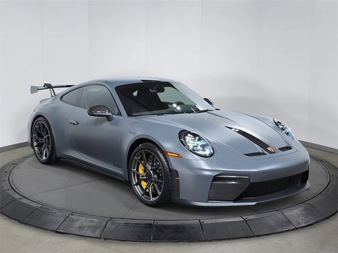 Used 2025 Porsche 911 GT3 image 9