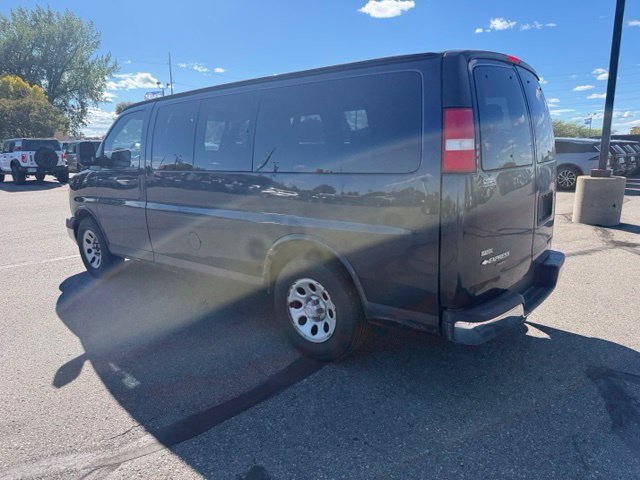 Used 2011 Chevrolet Express 1500 LT w/ LT Preferred Equipment Group AWD/4WD image 7