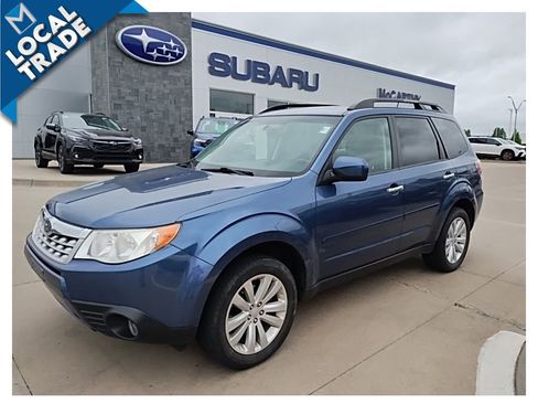Used 2011 Subaru Forester 2.5X Limited AWD/4WD image 2