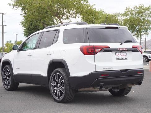 Certified 2019 GMC Acadia SLT w/ Black Edition FWD image 3