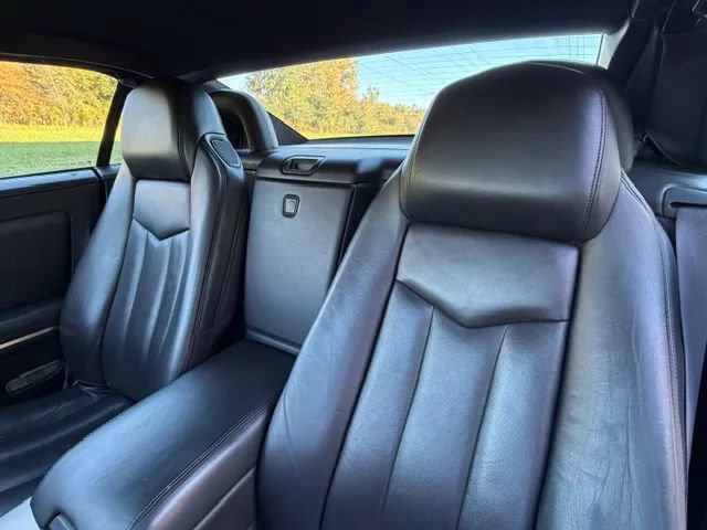 Used 2004 Cadillac XLR RWD image 26