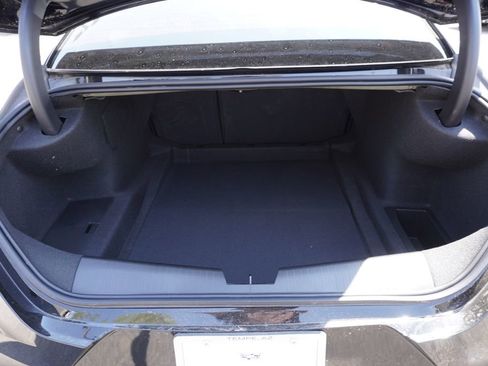 New 2025 Cadillac CT4 V image 8