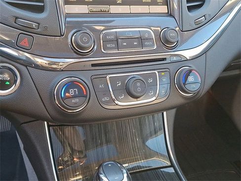 Used 2016 Chevrolet Impala LTZ w/ Enhanced Convenience Package image 13