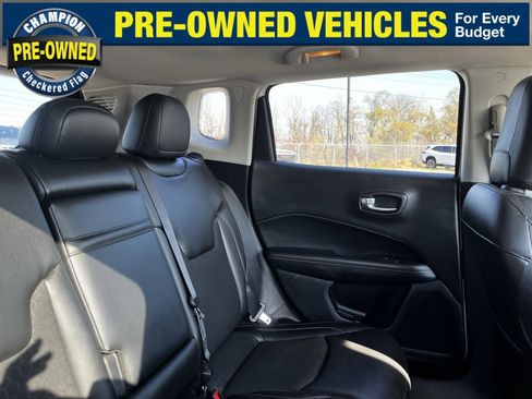 Used 2018 Jeep Compass Latitude w/ Popular Equipment Group image 34