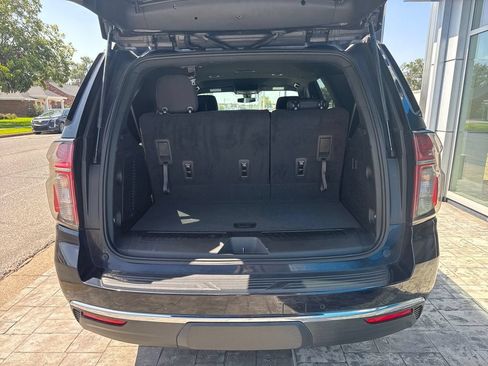 Used 2022 Chevrolet Tahoe LS RWD image 6