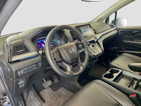 Used 2022 Honda Odyssey Touring image 9