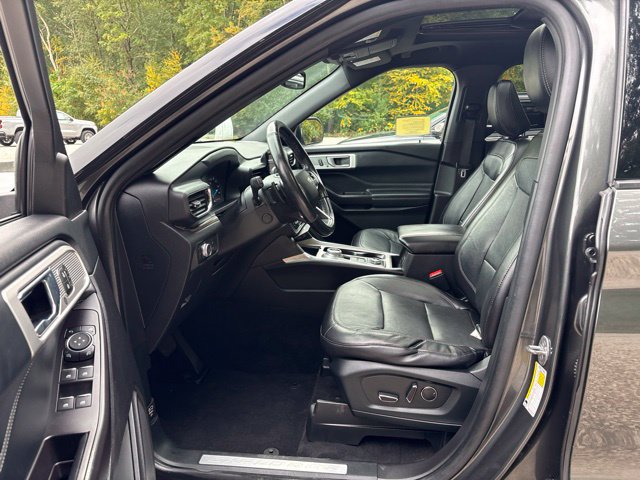 Used 2020 Ford Explorer Limited w/ Class III Trailer Tow Package AWD/4WD image 26
