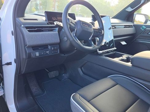 New 2026 GMC Sierra EV Elevation w/ Premium Package image 23