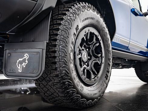 Used 2021 Ford Bronco First Edition image 39