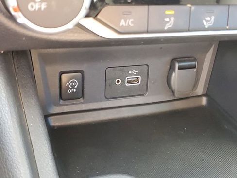 Used 2024 Nissan Sentra S FWD image 19