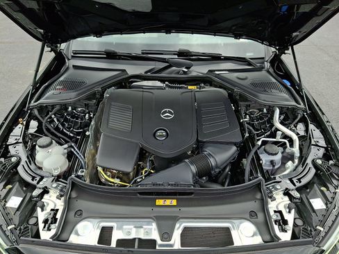 Certified 2026 Mercedes-Benz E 350 4MATIC Sedan image 28