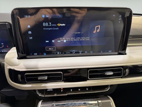 New 2026 Lincoln Aviator 2WD image 17