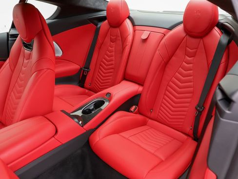 Used 2024 Maserati GranTurismo Trofeo AWD/4WD image 13