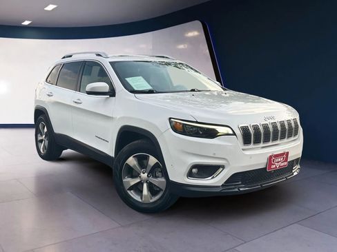 Used 2019 Jeep Cherokee Limited w/ Technology Group image 7