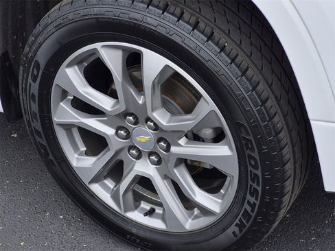 Used 2021 Chevrolet Traverse Premier w/ LPO, Floor Liner Package image 7