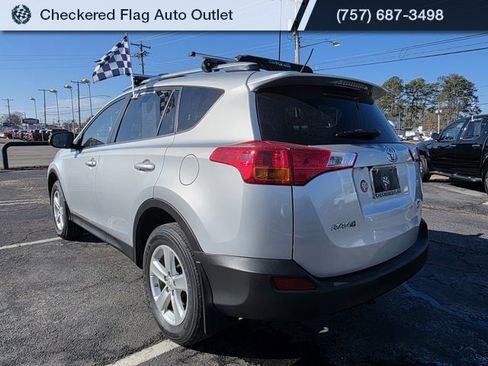 Used 2014 Toyota RAV4 XLE image 5