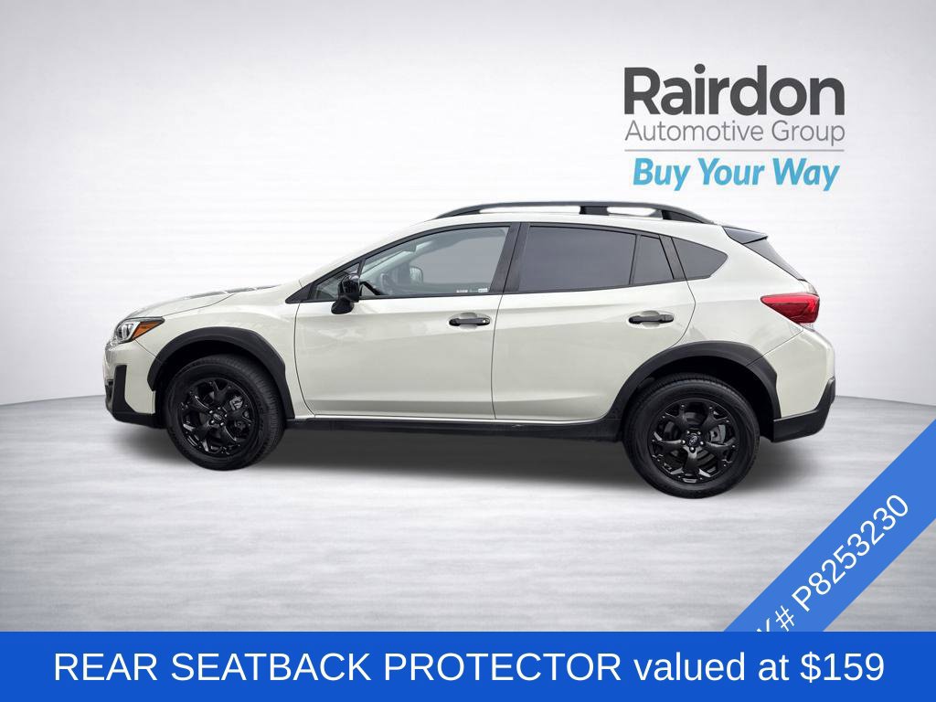 Used 2023 Subaru Crosstrek 2.0i Premium w/ Special Edition AWD/4WD image 4
