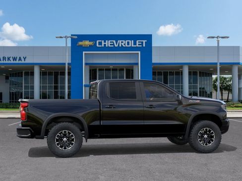New 2026 Chevrolet Silverado 1500 ZR2 AWD/4WD image 5