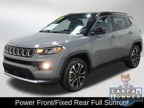 Used 2023 Jeep Compass Limited w/ Sun and Sound Group AWD/4WD image 11