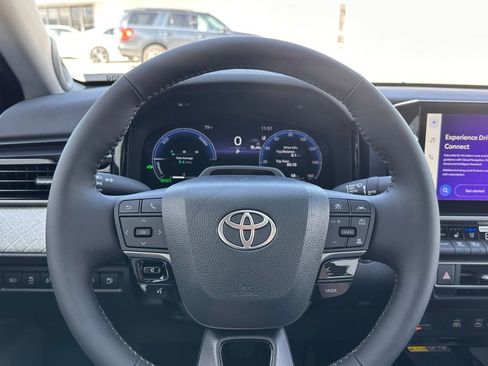 New 2026 Toyota Camry XLE image 25