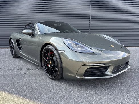 Certified 2025 Porsche 718 Boxster S image 7