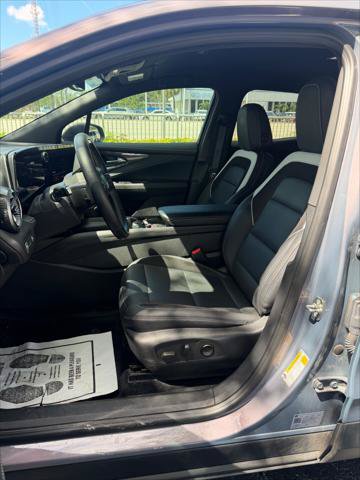 Used 2024 Chevrolet Blazer EV LT AWD/4WD image 11