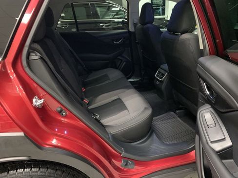 Used 2024 Subaru Outback Premium image 18