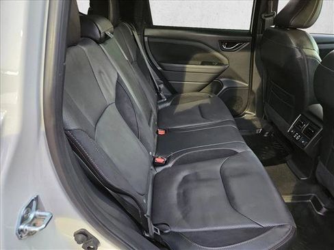 Used 2025 Subaru Forester Touring image 22