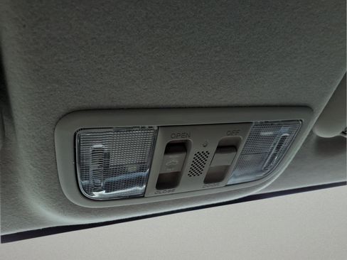 Used 2015 Honda Fit EX image 22