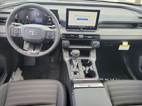New 2026 Toyota RAV4 SE w/ Convenience Package AWD/4WD image 27