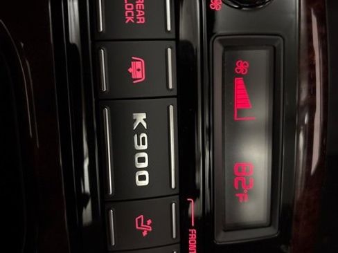 Used 2015 Kia K900 Premium w/ Interior Highline Package image 22
