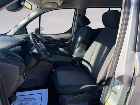 Used 2022 Ford Transit Connect XL image 9