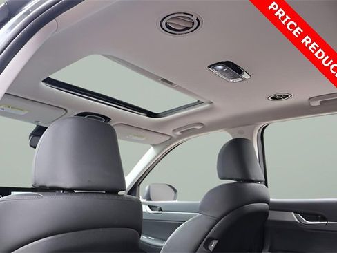 Used 2022 Hyundai Palisade SEL w/ Premium Package image 19