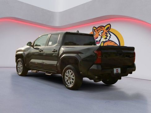 New 2026 Toyota Tacoma SR5 image 7