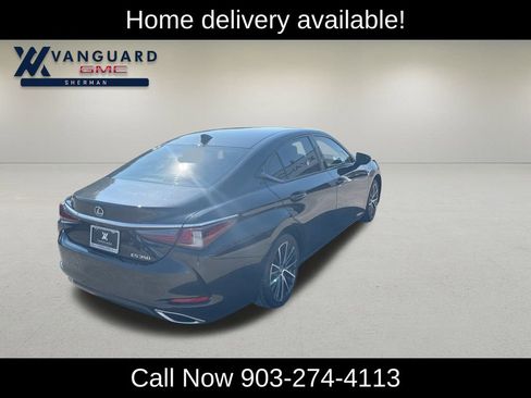 Used 2022 Lexus ES 350 w/ Premium Package image 9