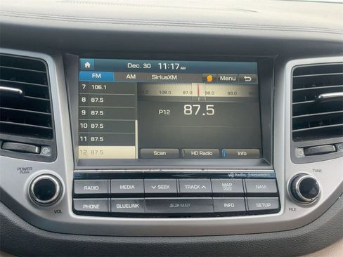 Used 2016 Hyundai Tucson Limited image 23