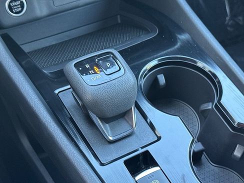 Used 2023 Nissan Rogue SV w/ SV Premium B Package image 19