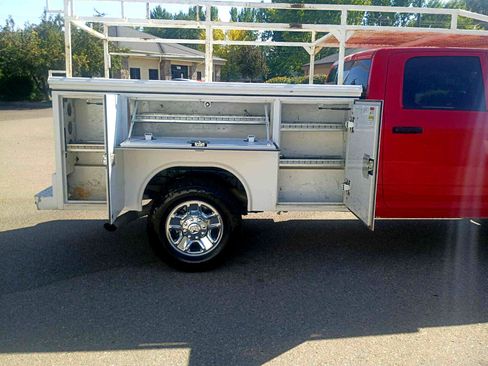 Used 2020 RAM 3500 Tradesman image 10