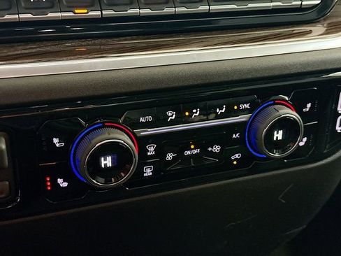 New 2026 Chevrolet Silverado 1500 LT image 17