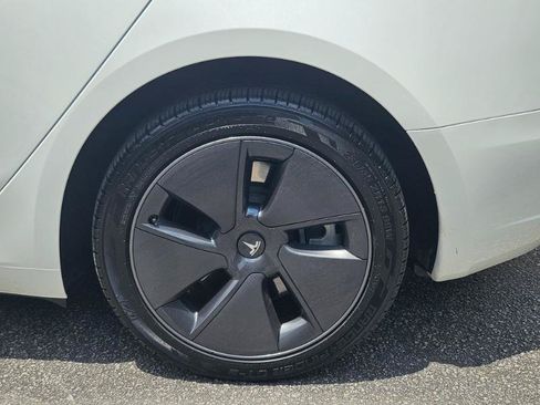 Used 2023 Tesla Model 3 Standard Range RWD image 18