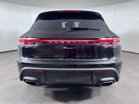 Certified 2025 Porsche Macan AWD/4WD image 3