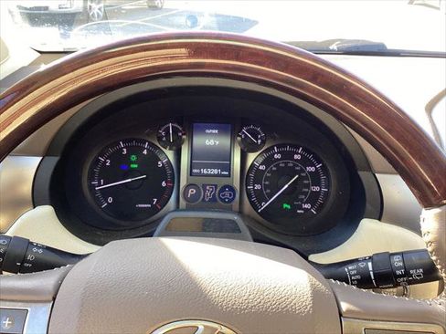 Used 2018 Lexus GX 460 Luxury image 28