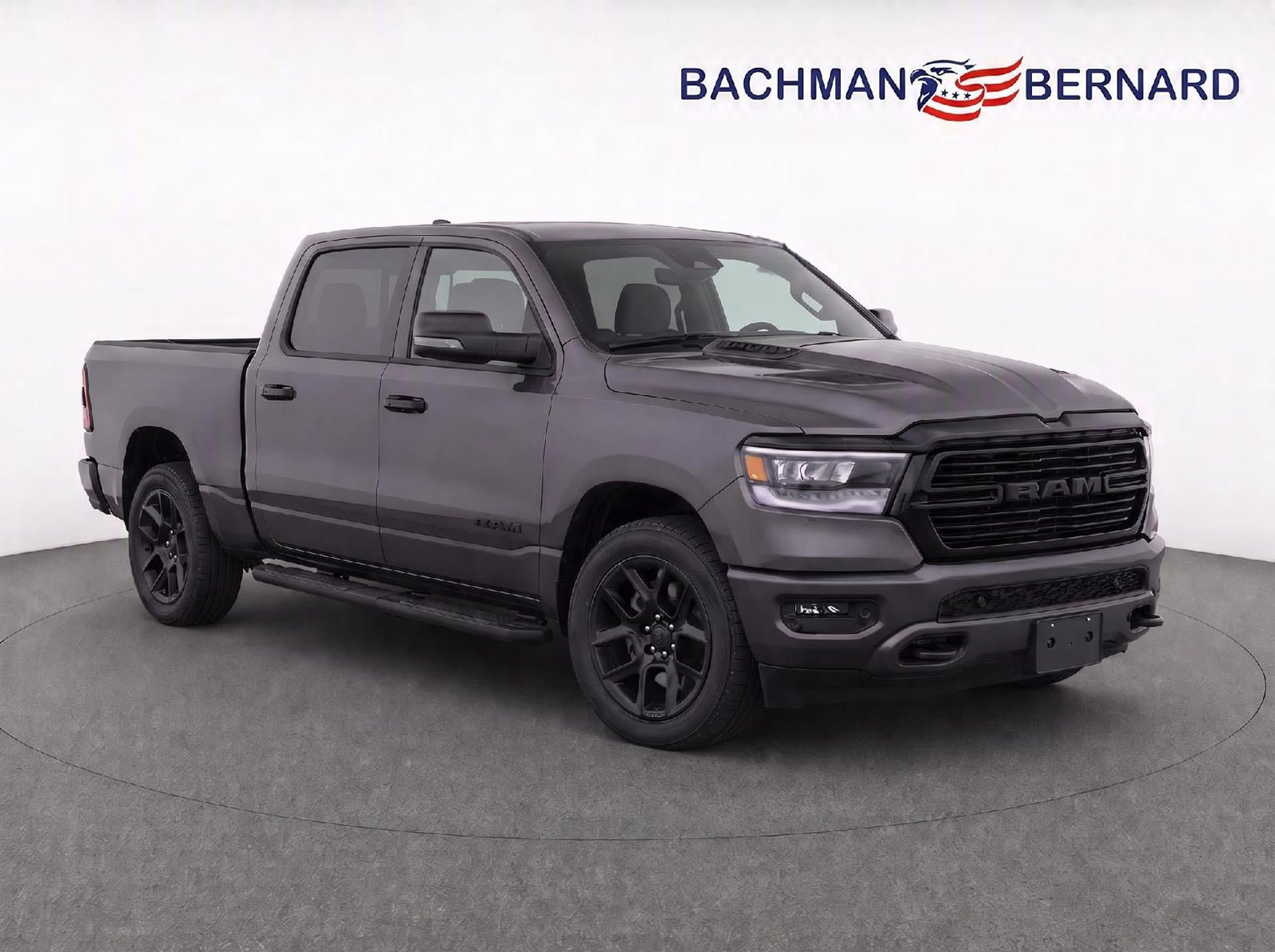 Used 2024 RAM 1500 Laramie AWD/4WD image 1