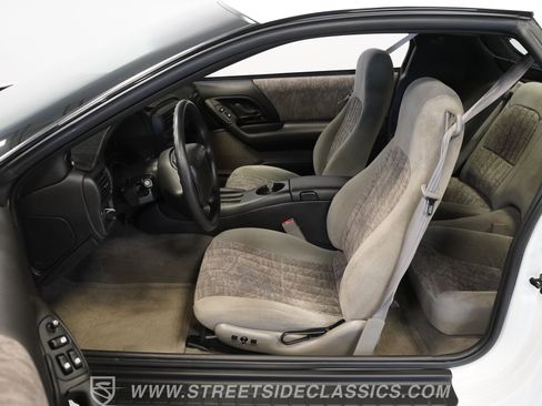 Used 2001 Chevrolet Camaro Z28 w/ Preferred Equipment Group image 3