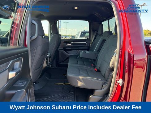 Used 2025 RAM 1500 Big Horn AWD/4WD image 31